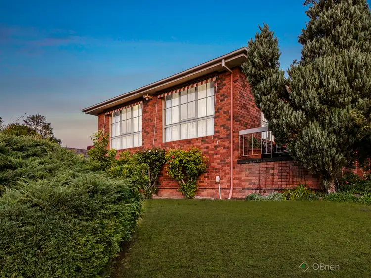 Third view of Homely house listing, 3 Chalcot Drive, Endeavour Hills VIC 3802