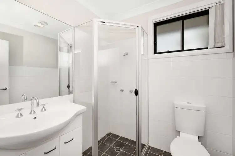 Sixth view of Homely villa listing, 2/109 Kings Road, New Lambton NSW 2305