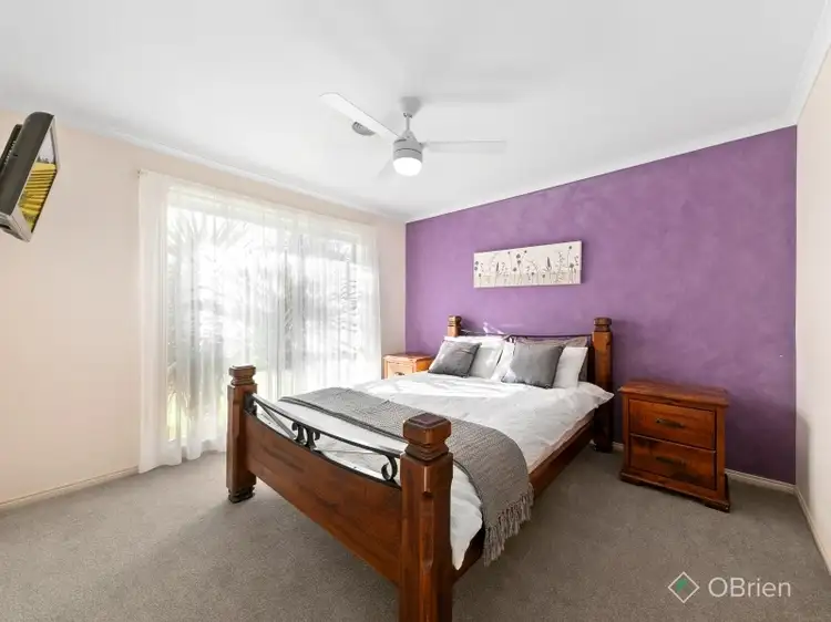 Fifth view of Homely house listing, 9 Shaftsbury Avenue, Berwick VIC 3806