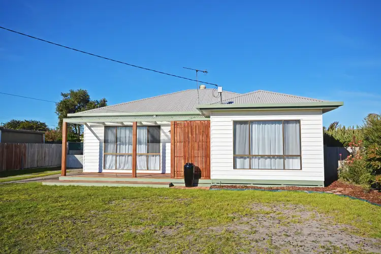 7 Moodie Street, Portland VIC 3305