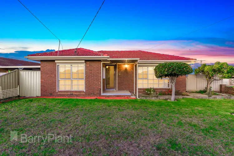 16 Browne Avenue, St Albans VIC 3021
