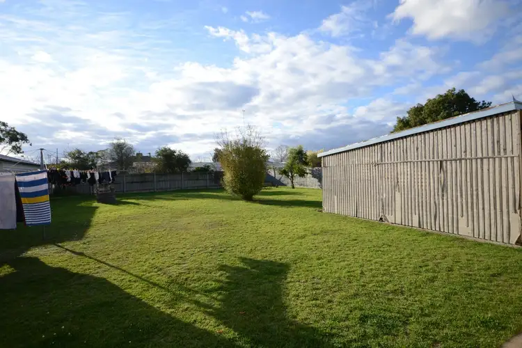 Fifth view of Homely house listing, 16 Murphy Street, Bairnsdale VIC 3875