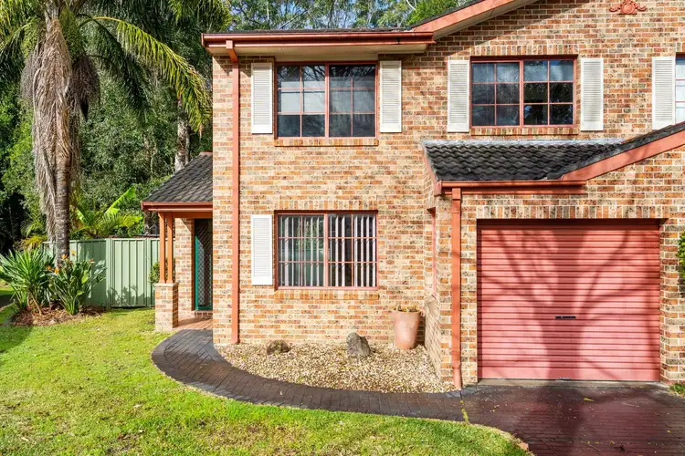 1/5 Bermagui Place, Glenning Valley NSW 2261