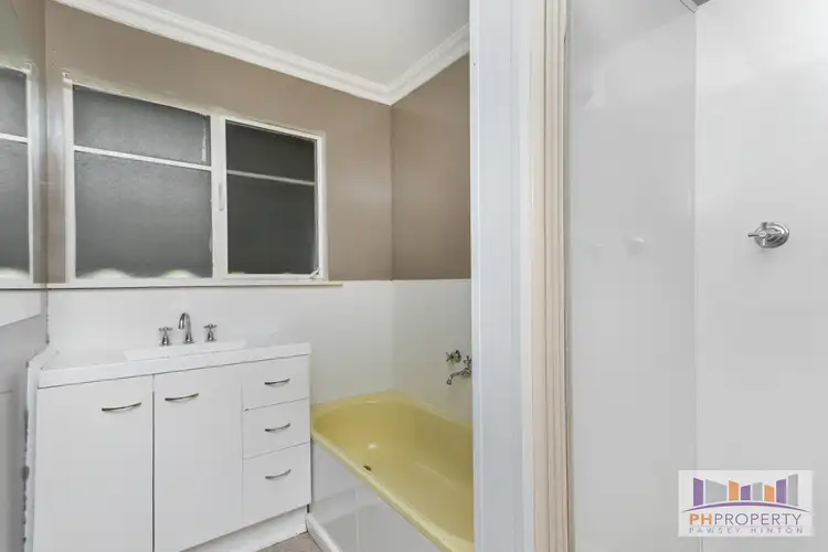Fifth view of Homely house listing, 3 Pethard Place, Golden Square VIC 3555