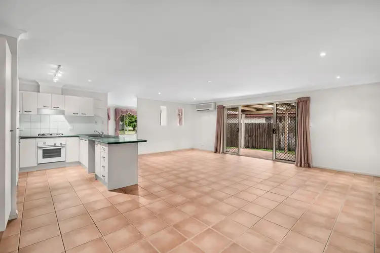 Fifth view of Homely house listing, 10 Pamela Street, Wynnum West QLD 4178