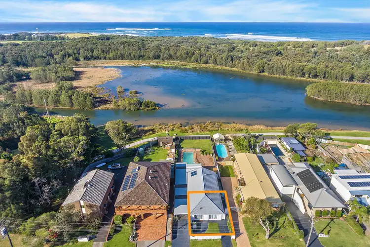 Second view of Homely villa listing, 1/7 Birch Crescent, East Corrimal NSW 2518