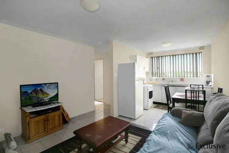 15/98 Dumaresq Street