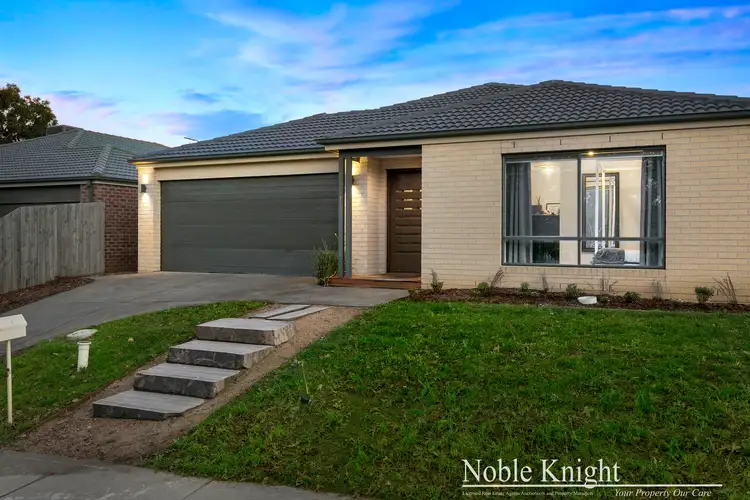 11 Anzac Avenue, Yarra Glen VIC 3775