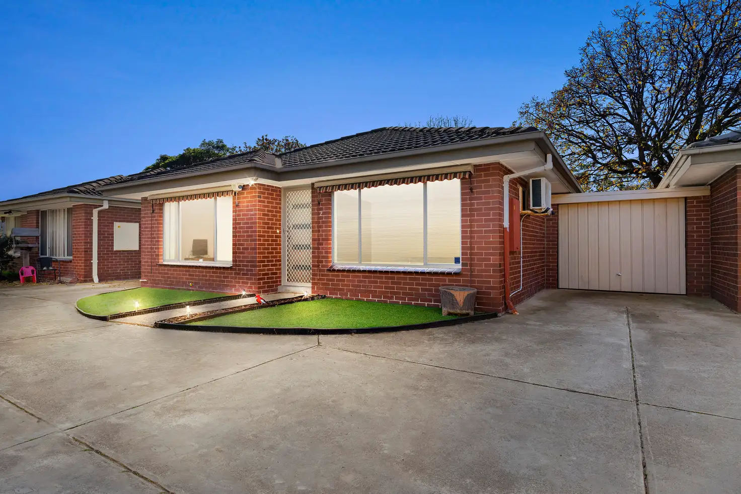 Main view of Homely unit listing, 2/10 Scott Street, Mornington VIC 3931
