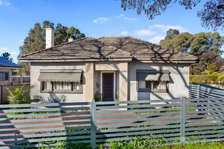 5 Spring Gully Road, Quarry Hill VIC 3550