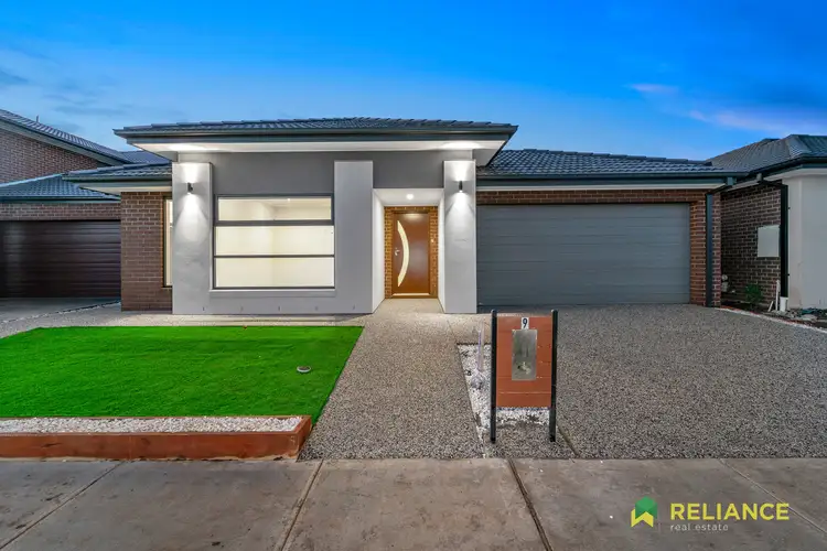 9 Merriweather Street, Truganina VIC 3029