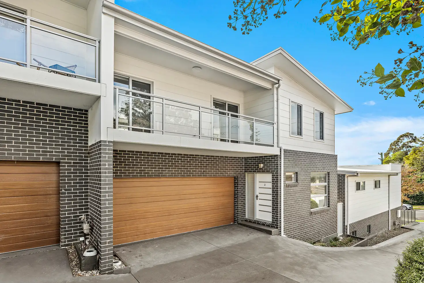 Main view of Homely townhouse listing, 2/122 Robsons Road, West Wollongong NSW 2500