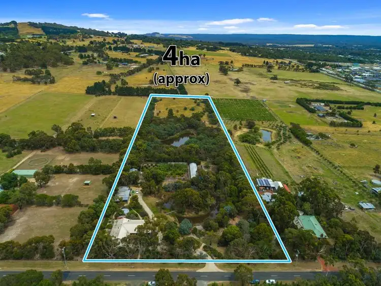 273 McGeorge Road, Gisborne VIC 3437