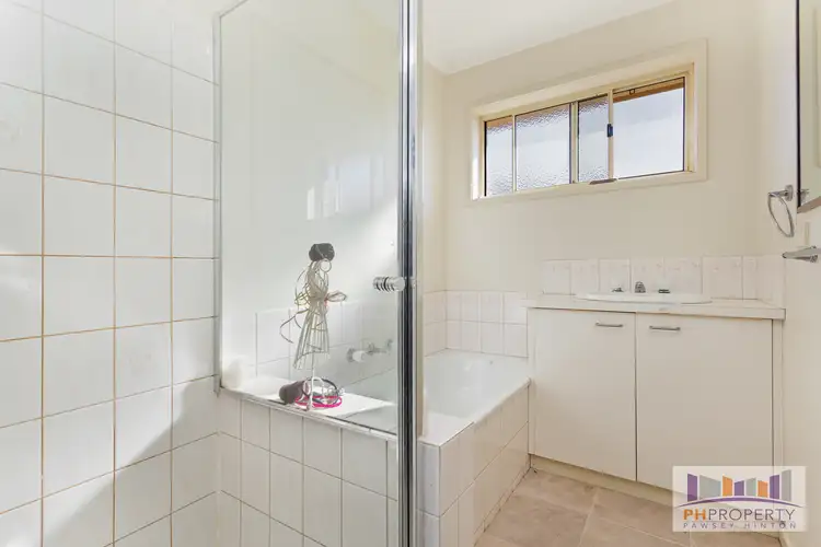 Fifth view of Homely house listing, 17 Kilby Court, Kangaroo Flat VIC 3555