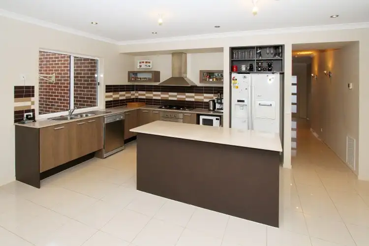 Second view of Homely house listing, 21 Braywood Terrace, Mernda VIC 3754