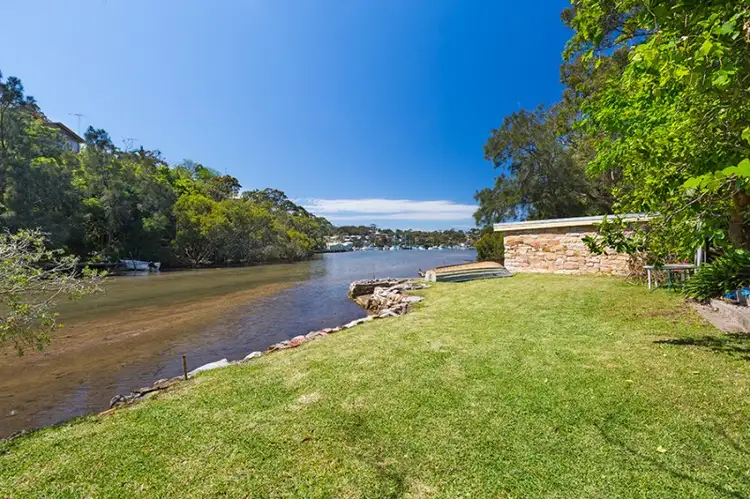 18 George Street, Yowie Bay NSW 2228