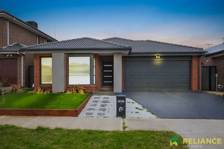 9 Alberfeldie Drive, Truganina VIC 3029