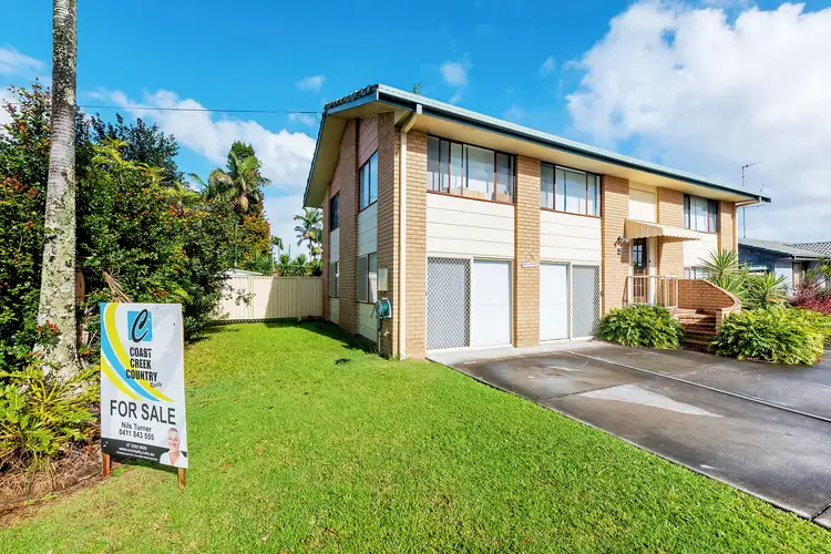 2 Mainsail Street, Currumbin Waters QLD 4223