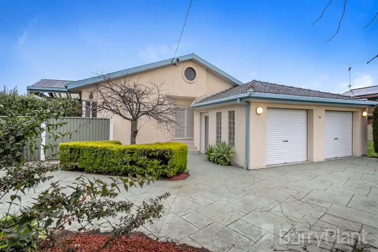 16 Dufton Court, Greenvale VIC 3059