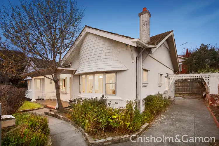 13 Byrne Avenue, Elwood VIC 3184