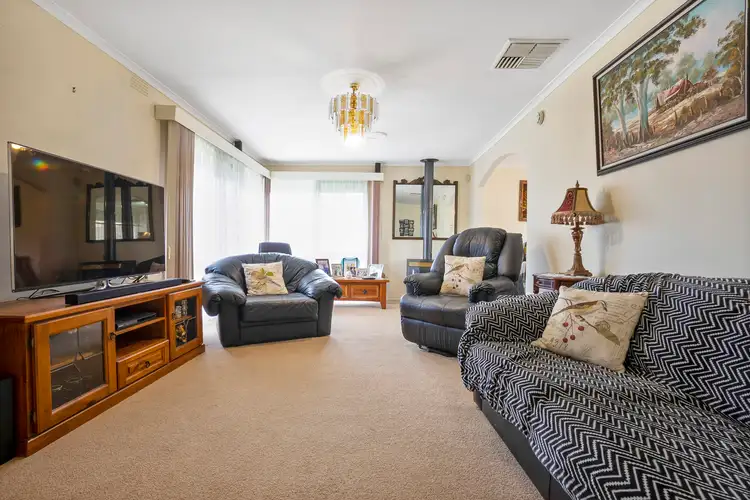 Second view of Homely house listing, 8 Fourth Avenue, Hoppers Crossing VIC 3029
