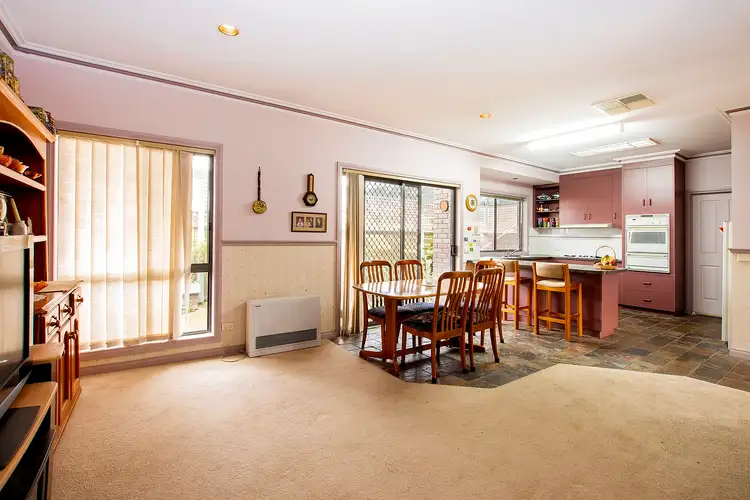 Sixth view of Homely house listing, 5 Berryman Close, Echuca VIC 3564