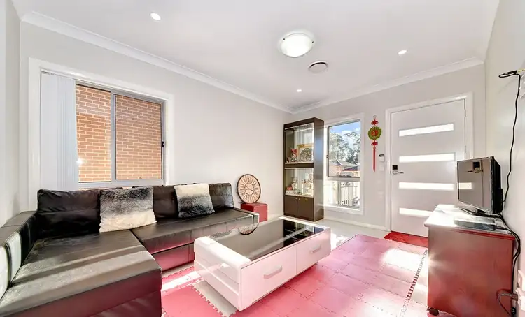 6/51 Cornelia Road, Toongabbie NSW 2146