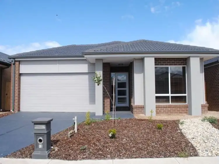 13 Casino Parade, Point Cook VIC 3030