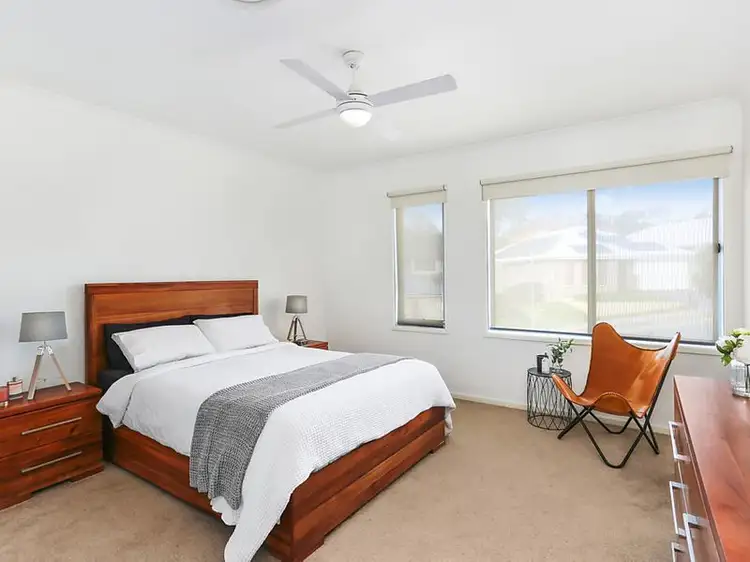 Fifth view of Homely house listing, 2 Mallon Avenue, Horsley NSW 2530