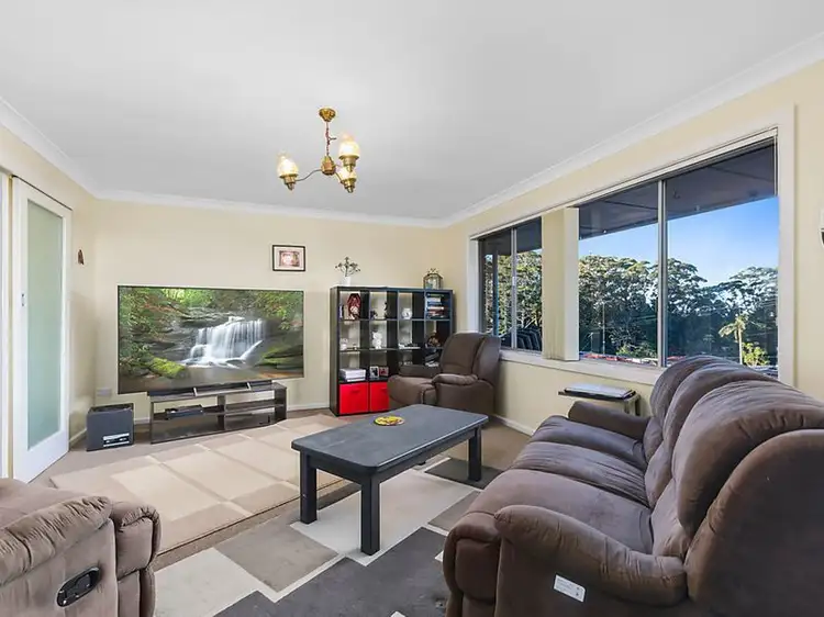 38 Fretus Avenue, Woonona NSW 2517