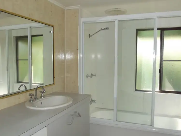 Fifth view of Homely house listing, 158 Churchill Street, Childers QLD 4660
