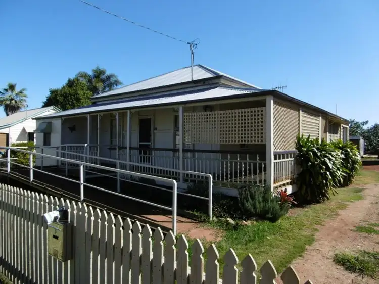 4 Noakes Street, Childers QLD 4660