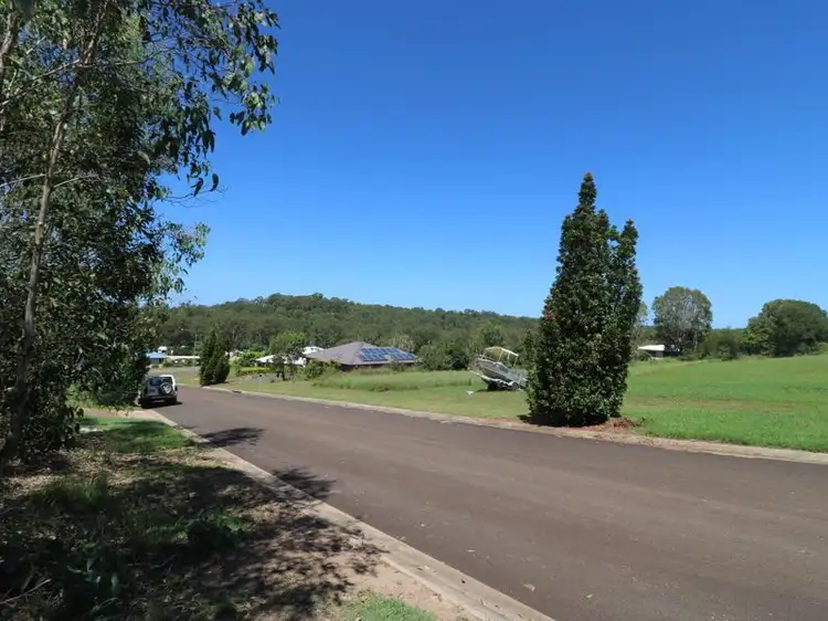 8 Sanctuary Court, Apple Tree Creek QLD 4660