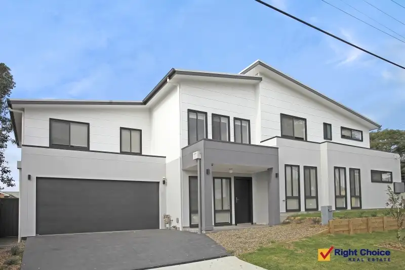 Main view of Homely townhouse listing, 51 The Kingsway, Barrack Heights NSW 2528