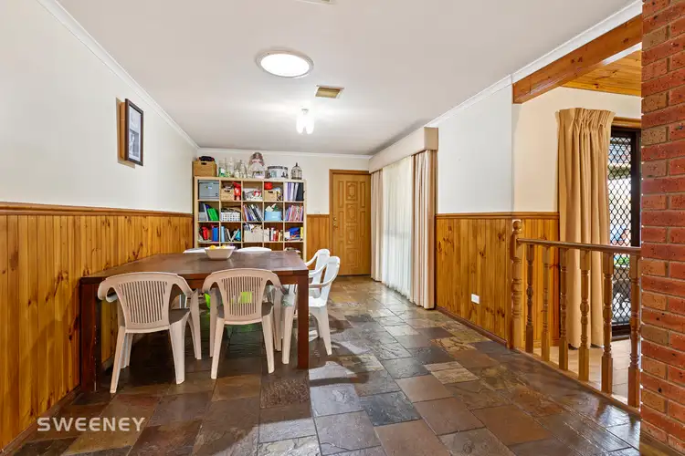 Fifth view of Homely house listing, 7 Cardigan Crescent, Taylors Lakes VIC 3038