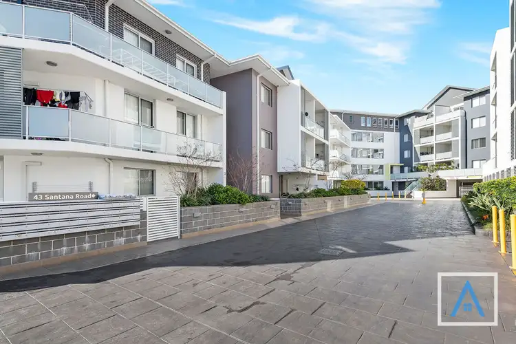 17/43 Santana Road, Campbelltown NSW 2560