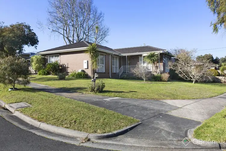 Main view of Homely house listing, 39 Gretana Crescent, Frankston VIC 3199