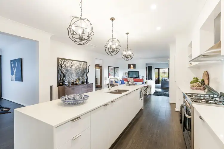 Fifth view of Homely house listing, 2 Shilney Court, Campbells Creek VIC 3451