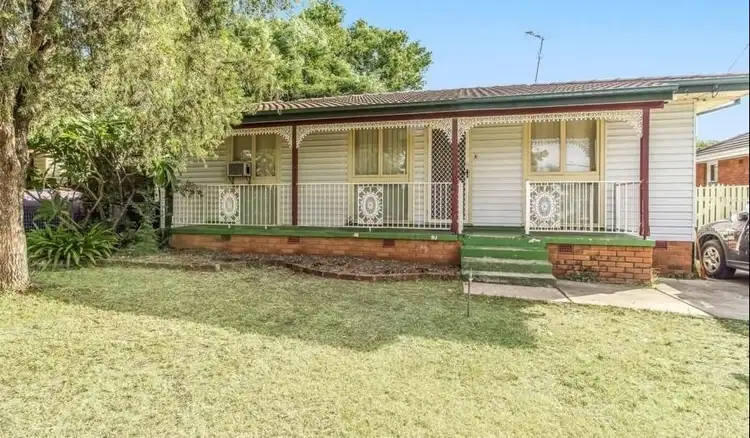 52 Mindanao Avenue, Lethbridge Park NSW 2770