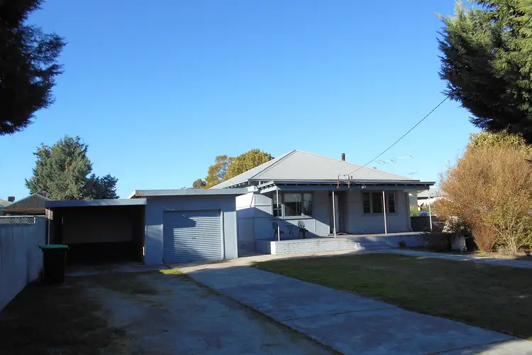 16 Regent Street, Collie WA 6225