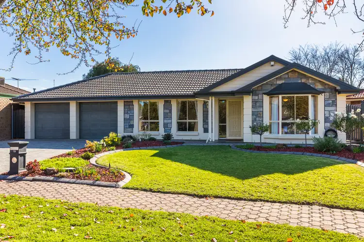 19 Cambridge Street, Gilles Plains SA 5086