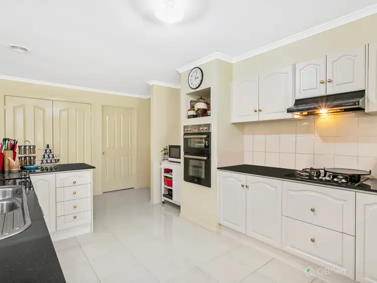Third view of Homely house listing, 8 Peppertree Avenue, Narre Warren South VIC 3805