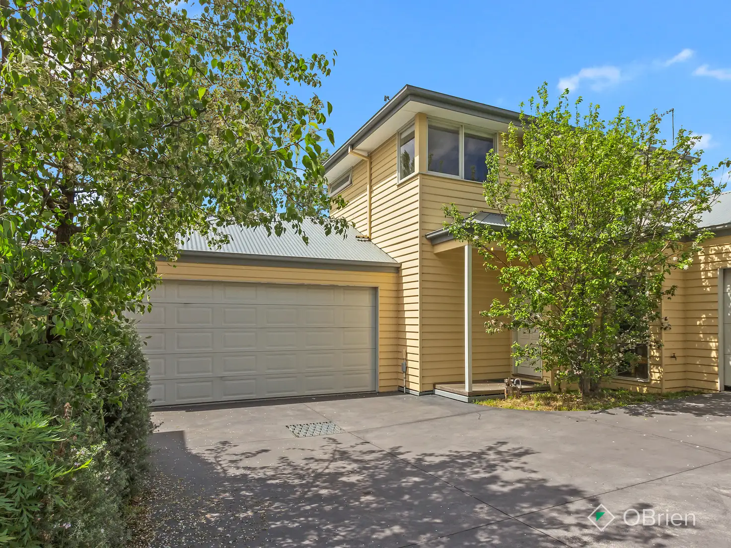 Main view of Homely townhouse listing, 2/249 Springvale Road, Nunawading VIC 3131