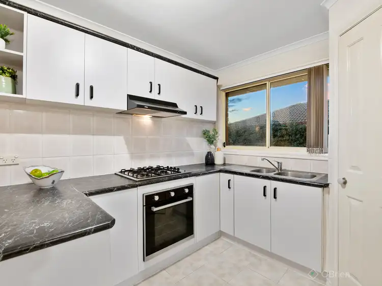Fifth view of Homely house listing, 22 Brookfield Court, Berwick VIC 3806