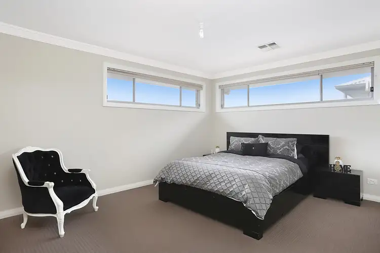Fifth view of Homely house listing, 8 The Arches, Kanahooka NSW 2530