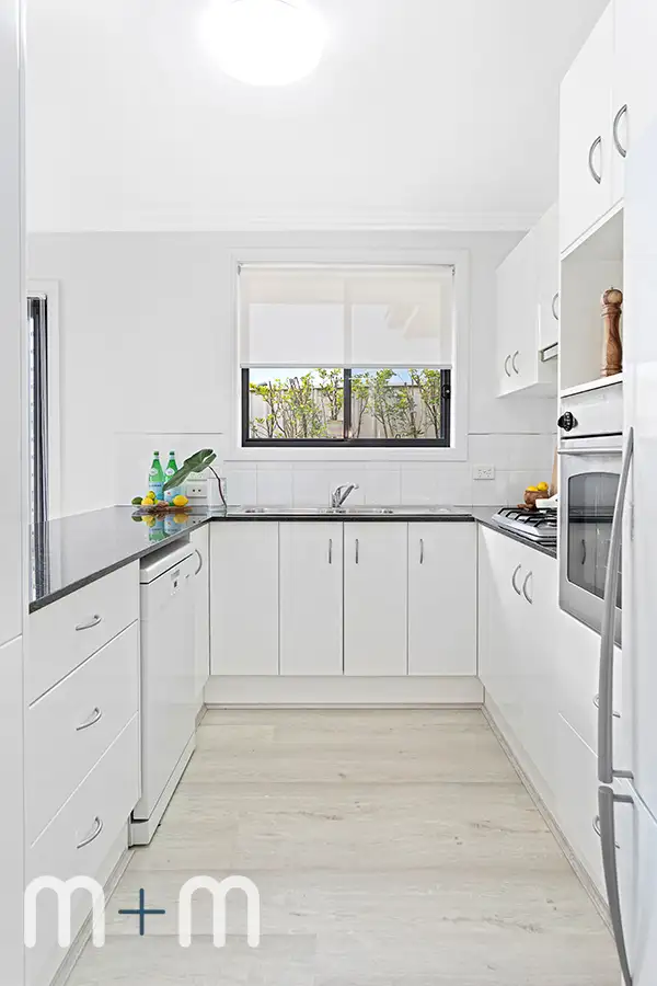 Sixth view of Homely house listing, 1/43 Urunga Parade, Wollongong NSW 2500