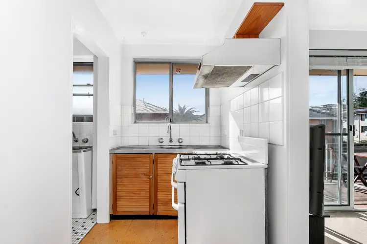 Fifth view of Homely apartment listing, 18/3 Greenwood Place, Freshwater NSW 2096