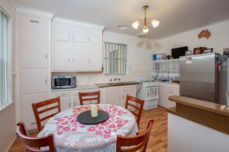 Fourth view of Homely house listing, 3 Costa Court, Wodonga VIC 3690