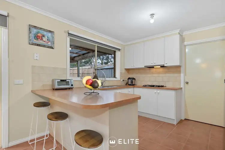 Fourth view of Homely house listing, 10 Henshaw Court, Narre Warren South VIC 3805