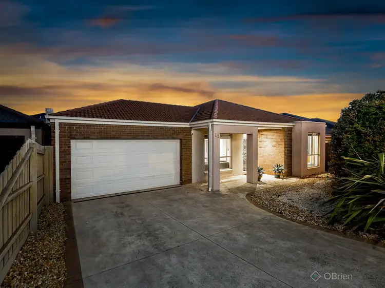 22 Aylmer Road, Lynbrook VIC 3975